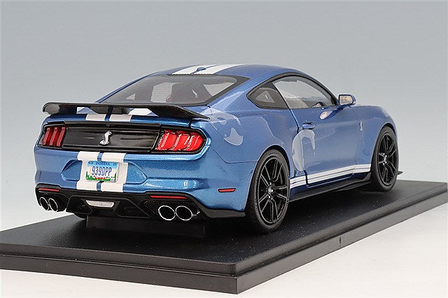 IXO IXO-18RDC244FO 1/18 Ford Mustang Shelby GT500 2022 Metallic Blue - image 3