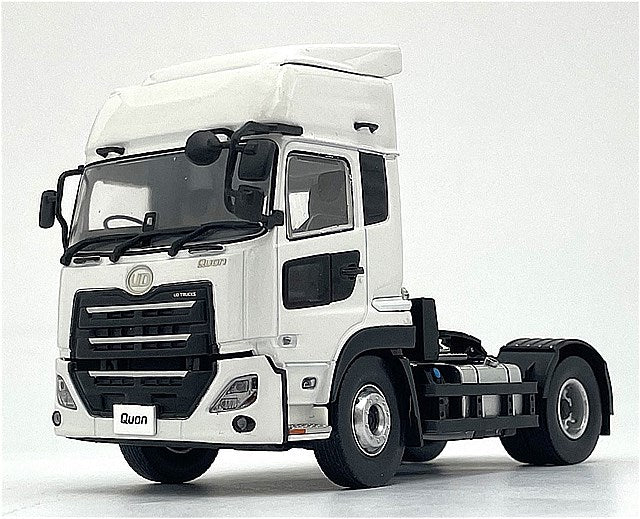 Kyosho KS03939B 1/43 UD Quon GK Nippon Trex Container Semi-Trailer White/ONE Container - image 4