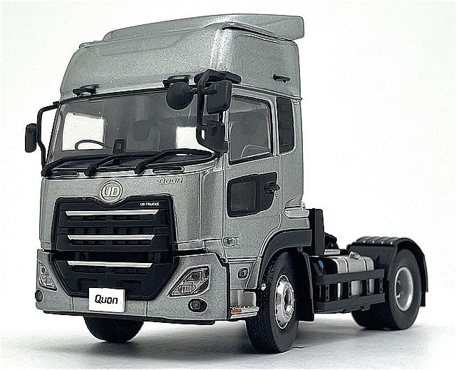 Kyosho KS03939C 1/43 UD Quon GK Nippon Trex Container Semi-Trailer Silver/Brown Container - image 4