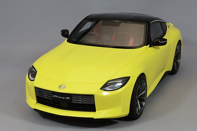 Kyosho Samurai KSR18056Y 1/18 Nissan Fairlady Z Yellow - image 1