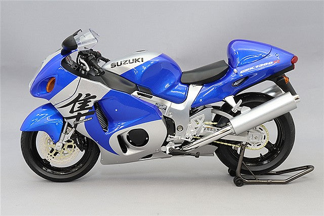 LCD Models LCD-M03-BU 1/12 Suzuki GSX1300R Hayabusa 2001 Blue - image 2