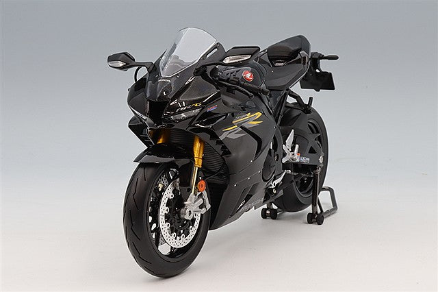 LCD Models LCD-M04-BL 1/12 Honda CBR1000RR-R Fireblade SP Black - image 1