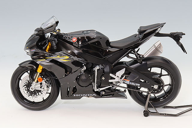 LCD Models LCD-M04-BL 1/12 Honda CBR1000RR-R Fireblade SP Black - image 2
