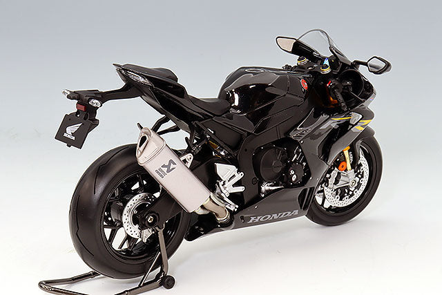 LCD Models LCD-M04-BL 1/12 Honda CBR1000RR-R Fireblade SP Black - image 3