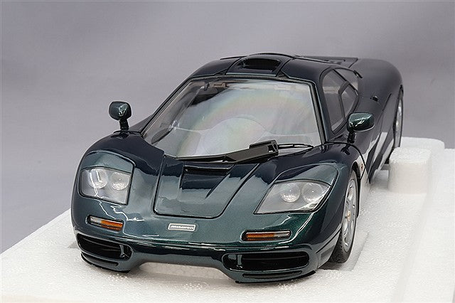 LCD Models LCD18014-GR 1/18 McLaren F1 XP5 Green - image 1