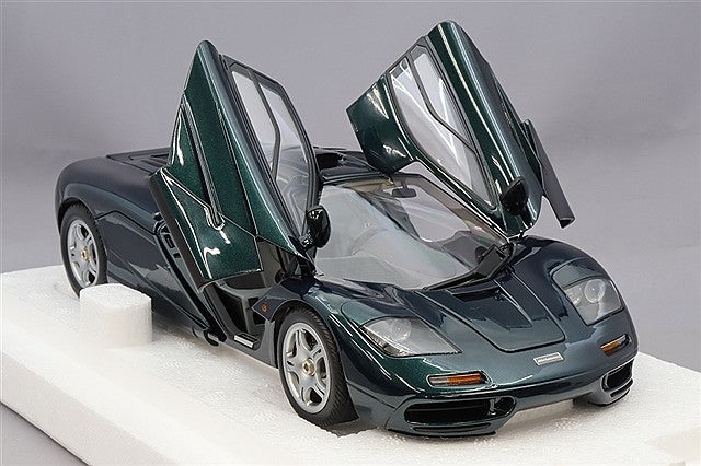 LCD Models LCD18014-GR 1/18 McLaren F1 XP5 Green - image 6