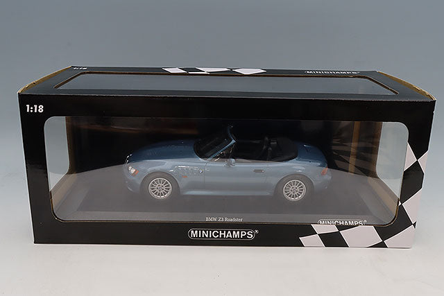 MINICHAMPS MC155024130 1/18 BMW Z3 Roadster 1997 Metallic Light Blue - image 4