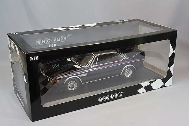 MINICHAMPS MC155028134 1/18 BMW 3.0 CSL 1973 Black - image 4