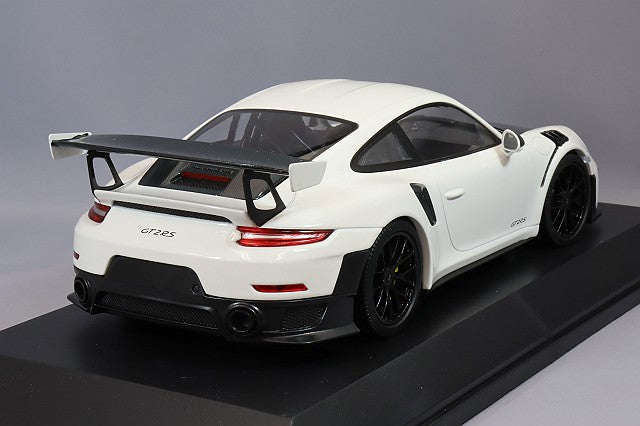 MINICHAMPS MC155068310 1/18 Porsche 911 GT2 RS 2018 in White, rear three-quarter view showing rear wing