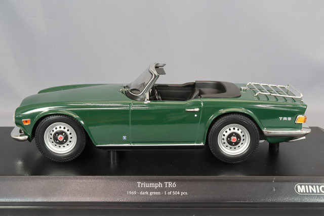MINICHAMPS MC155132036 1/18 Triumph TR6 1969 Dark Green Left-Hand Drive - image 2