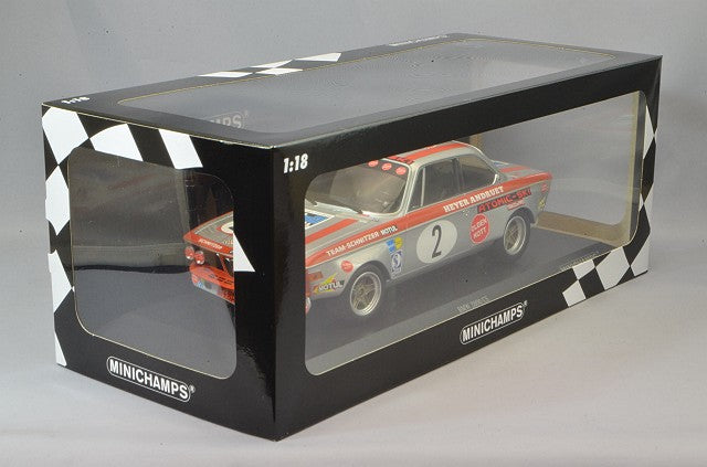 MINICHAMPS MC155722702 1/18 BMW 2800 CS 1972 Nurburgring Touring Car GP Winner #2 J. Fitzpatrick/H. Heyer/R. Stommelen - image 4