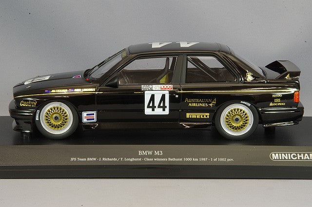 MINICHAMPS MC155872044 1/18 BMW M3 JPS Team BMW 1987 Bathurst 1000 km Class Winner #44 J. Richards/T. Longhurst - image 2