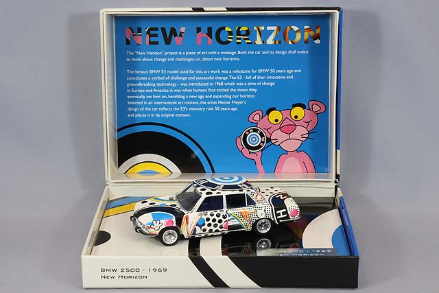 MINICHAMPS MC410029202 1/43 BMW 2500 E3 1969 New Horizon Pink Panther - image 4