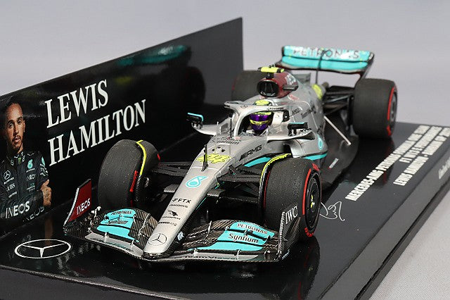 MINICHAMPS MC417220144 1/43 Mercedes-AMG Petronas W13 E Performance 2022 Bahrain GP #44 L. Hamilton - image 1