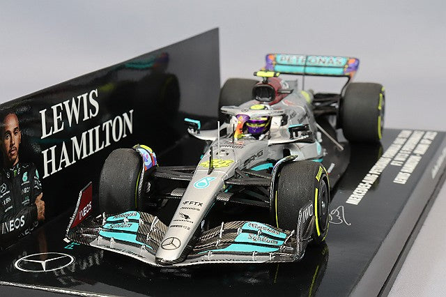 MINICHAMPS MC417220544 1/43 Mercedes-AMG Petronas W13 E Performance 2022 Miami GP #44 L. Hamilton - image 1