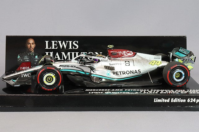 MINICHAMPS MC417221044 1/43 Mercedes-AMG Petronas W13 E Performance 2022 British GP Third Place #44 L. Hamilton - image 2