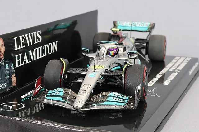 MINICHAMPS MC417221344 1/43 Mercedes-AMG Petronas W13 E Performance 2022 Hungarian GP Second Place #44 L. Hamilton - image 1