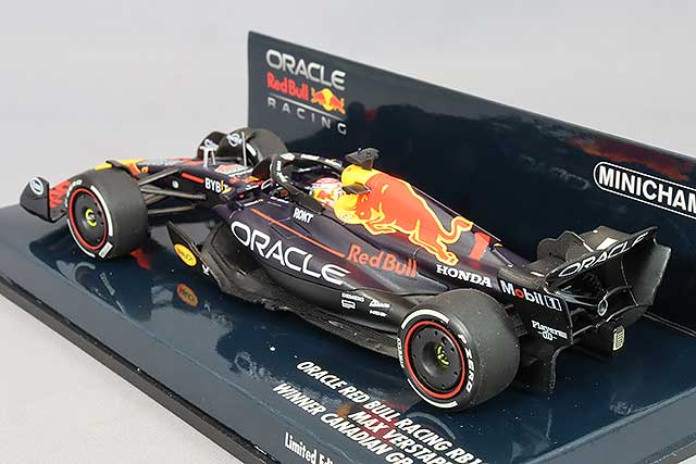 MINICHAMPS MC417230901 1/43 Oracle Red Bull Racing Honda RB19 2023 Canadian GP Winner #1 M. Verstappen - image 3