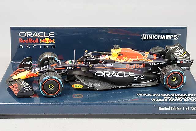 MINICHAMPS MC417231401 1/43 Oracle Red Bull Racing Honda RB19 2023 Dutch GP Winner #1 M. Verstappen - image 2
