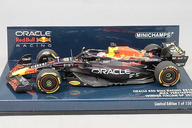 MINICHAMPS MC417231501 1/43 Oracle Red Bull Racing Honda RB19 2023 Italian GP Winner #1 M. Verstappen - image 2