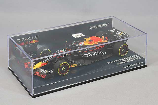 MINICHAMPS MC417231501 1/43 Oracle Red Bull Racing Honda RB19 2023 Italian GP Winner #1 M. Verstappen - image 4