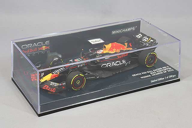 MINICHAMPS MC417231701 1/43 Oracle Red Bull Racing Honda RB19 2023 Japanese GP Winner #1 M. Verstappen - image 4