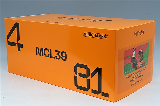 MINICHAMPS MC537251981 1/18 McLaren MCL39 2025 Chinese GP Winner #81 O. Piastri - image 4