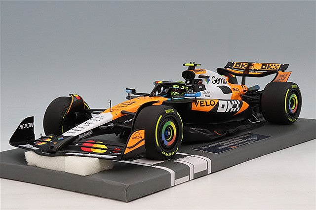 MINICHAMPS MC537253704 1/18 McLaren MCL39 2025 Mexican GP Winner #4 L. Norris - image 1