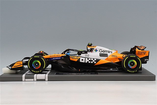 MINICHAMPS MC537253704 1/18 McLaren MCL39 2025 Mexican GP Winner #4 L. Norris - image 2