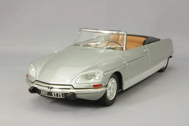METAL-18 METAL18002A 1/18 Citroen DS21 Chapron Cabriolet Palm Beach 1968 Metallic Grey with Working Headlights and Taillights - image 1