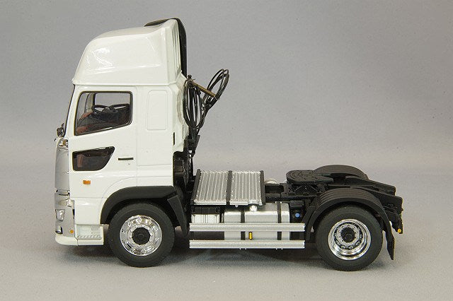 PLATZ / KENKRAFT PLKK1300SHW 1/50 Hino Profia SH 4x2 High Cab High Roof White Current Version - image 2