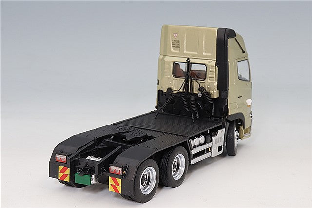 PLATZ / KENKRAFT PLKK1300SSSG 1/50 Hino Profia SS 6x4 High Roof Champagne Gold Current Version - image 3