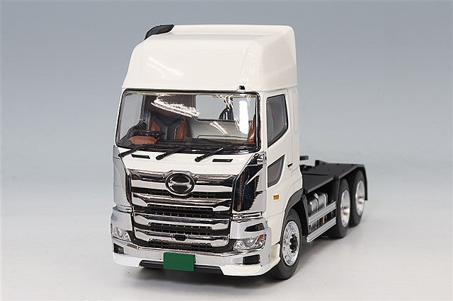 PLATZ / KENKRAFT PLKK1300SSW 1/50 Hino Profia SS 6x4 High Roof White Current Version - image 1