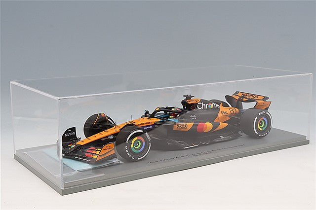 Spark S18S1008 1/18 McLaren F1 Team 2025 Chinese GP Winner #81 O. Piastri - image 5