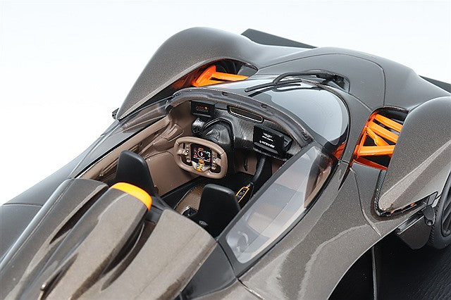 Spark S18S1034 1/18 Aston Martin Valkyrie Spyder 2024 Metallic Bronze - image 4