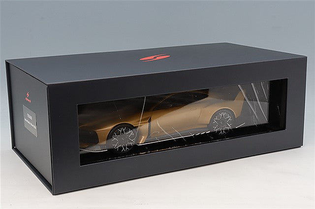 Spark S18S668 1/18 Aston Martin Valiant 2024 Matte Gold - image 5