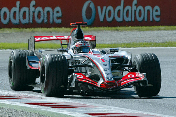 Tameo SLK053 1/43 McLaren MP4/22 Italian GP 2007 Metal Model Kit - image 1