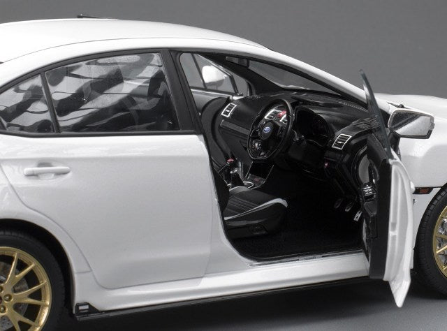 Sun Star SS5559 1/18 Subaru WRX STI EJ20 Final Edition Crystal White Pearl - image 4