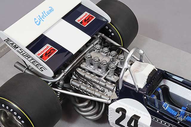 Tecnomodel TM18-259A 1/18 Surtees TS9 1971 British GP #24 R. Stommelen - image 4