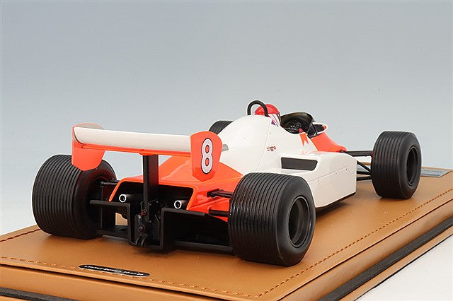 Tecnomodel TMD18-402C 1/18 McLaren MP4/1C 1983 Monaco GP #8 N. Lauda with Rain Tires & Driver Figure - image 3