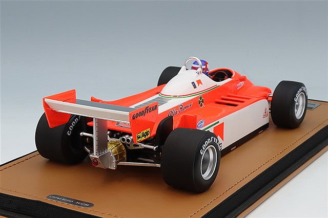 Tecnomodel TMD18-421C 1/18 Marlboro Alfa Romeo 179 1980 Monaco GP #22 P. Depailler with Driver Figure - image 3