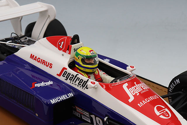 Tecnomodel TMD18-441A 1/18 Toleman TG184 1984 British GP A. Senna with Driver Figure - image 4