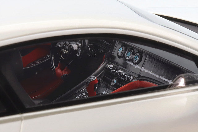 Top Speed TS0671 1/18 Bentley Batur Bonneville Pearl - image 4