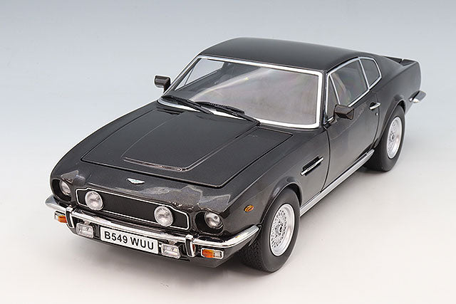 XiaoGuang Model XGM8260711CG 1/18 Aston Martin Vantage 007 Version Cumberland Gray - image 1